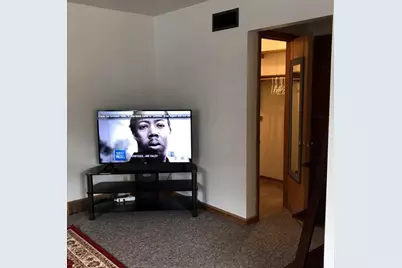 2312 N 71st St, Wauwatosa, WI 53213 - Photo 25