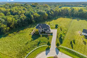 W339S271 Foxtail Ct, Delafield, WI 53066 - Photo 53