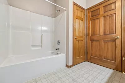 223  Fifth St #319, Hartford, WI 53027 - Photo 17