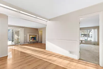 1929  Sunnyside Dr, Waukesha, WI 53186 - Photo 11