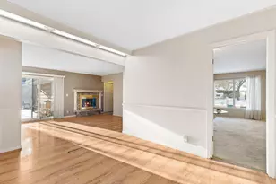 1929 Sunnyside Dr, Waukesha, WI 53186 - Photo 11