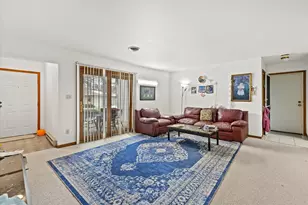 1430 Phesant Run Dr, Racine, WI 53406 - Photo 7