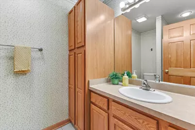 7084 S Fieldstone Ct, Franklin, WI 53132 - Photo 21