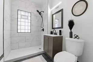 2804 N 38th St, Milwaukee, WI 53210 - Photo 7