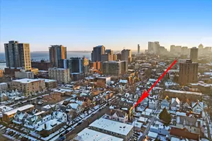 1923 N Oakland Ave, Milwaukee, WI 53202 - Photo 3