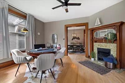 1923 N Oakland Ave #1925, Milwaukee, WI 53202 - Photo 17