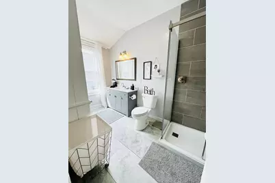 1923 N Oakland Ave #1925, Milwaukee, WI 53202 - Photo 37