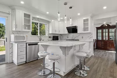 9442  73rd St, Kenosha, WI 53142 - Photo 7