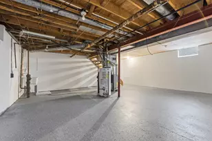 6647 N Bourbon St, Milwaukee, WI 53224 - Photo 13