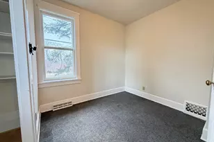 1549 Augusta St, Racine, WI 53402 - Photo 7