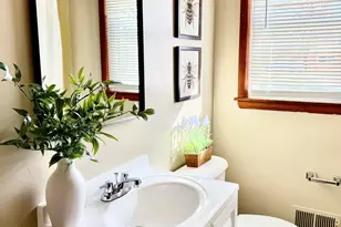 7824 W Herbert Ave, Milwaukee, WI 53218 - Photo 9