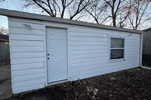 7824 W Herbert Ave, Milwaukee, WI 53218 - Photo 15