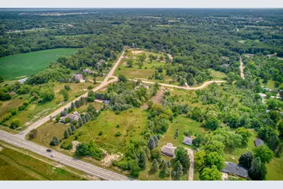 5940  Park Ridge Dr, Racine, WI 53406 - Photo 3