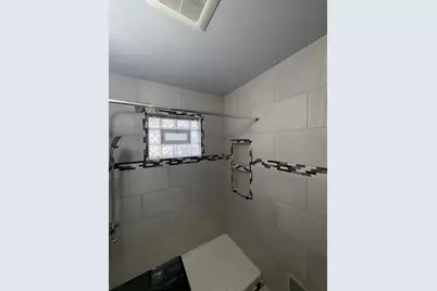 6026 W Stack Dr, Milwaukee, WI 53219 - Photo 7