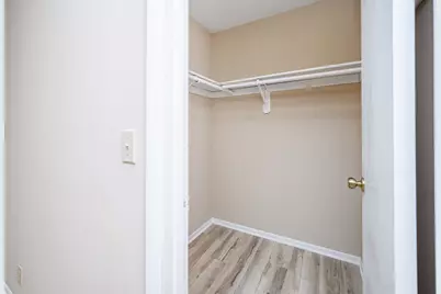 W233N6950  Salem Dr, Sussex, WI 53089 - Photo 41