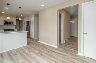 W233N6950 Salem Dr, Sussex, WI 53089 - Photo 19