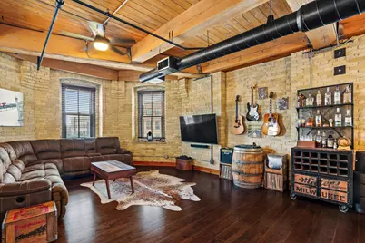 1818 N Water St #306, Milwaukee, WI 53202 - Photo 17