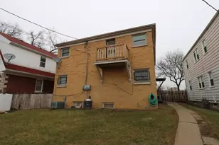 5269 N Sherman Blvd, Milwaukee, WI 53209 - Photo 9