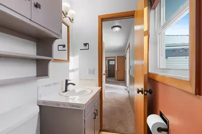 2003  Richmond Ave, Manitowoc, WI 54220 - Photo 17