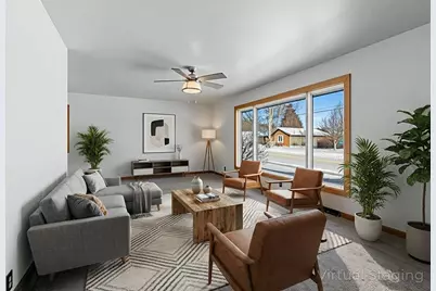 2003  Richmond Ave, Manitowoc, WI 54220 - Photo 5