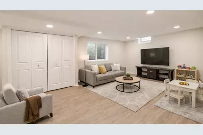 5751 N Shoreland Ave, Whitefish Bay, WI 53217 - Photo 19