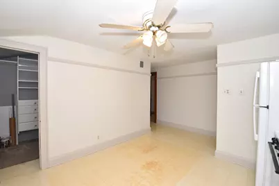 3777 S Ahmedi Ave, Saint Francis, WI 53235 - Photo 29