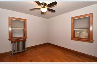 3777 S Ahmedi Ave, Saint Francis, WI 53235 - Photo 17