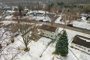 W177N9140 St Francis Dr, Menomonee Falls, WI 53051 - Photo 47