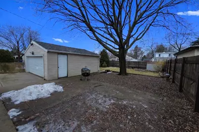 3717 S 95th St, Milwaukee, WI 53228 - Photo 3