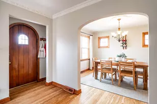 331 N 111th St, Wauwatosa, WI 53226 - Photo 3