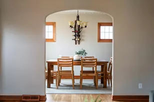 331 N 111th St, Wauwatosa, WI 53226 - Photo 7