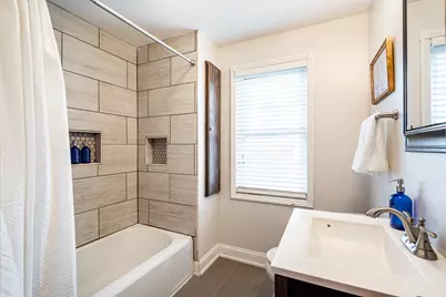 331 N 111th St, Wauwatosa, WI 53226 - Photo 19