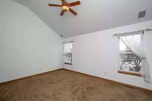 1632 Auburn Ct, Waukesha, WI 53189 - Photo 25