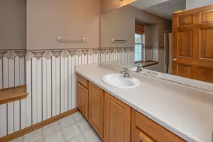 1632 Auburn Ct, Waukesha, WI 53189 - Photo 39