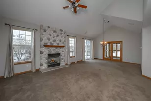 1632 Auburn Ct, Waukesha, WI 53189 - Photo 21