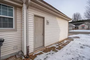 1632 Auburn Ct, Waukesha, WI 53189 - Photo 63