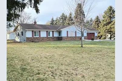 565  Amy Belle Rd, Richfield, WI 53017 - Photo 1