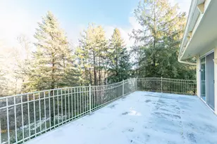 N11W31386 Fairfield Way, Delafield, WI 53018 - Photo 9