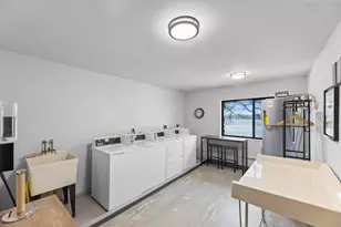 320 E Pleasant St, Oconomowoc, WI 53066 - Photo 17