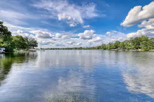 320 E Pleasant St, Oconomowoc, WI 53066 - Photo 23