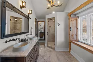 W5681 Ridge Rd, La Grange, WI 53121 - Photo 21