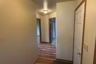 114 E Samz Rd, Mishicot, WI 54228 - Photo 9