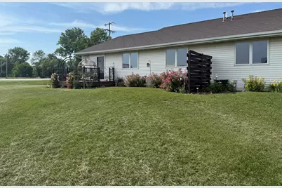 114 E Samz Rd, Mishicot, WI 54228 - Photo 19