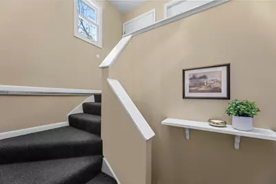 909  York Imperial Dr, Oconomowoc, WI 53066 - Photo 17