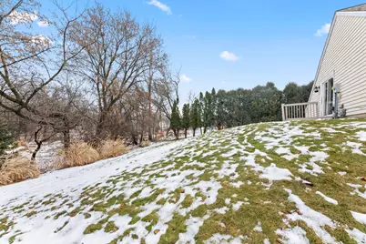 909  York Imperial Dr, Oconomowoc, WI 53066 - Photo 33