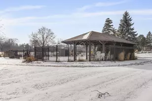 6100 W Stone Hedge Dr, Greenfield, WI 53220 - Photo 39