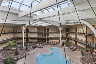 6100 W Stone Hedge Dr, Greenfield, WI 53220 - Photo 33