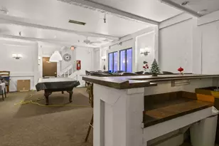 6100 W Stone Hedge Dr, Greenfield, WI 53220 - Photo 35