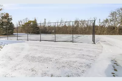 6100 W Stonehedge Dr #304, Greenfield, WI 53220 - Photo 37