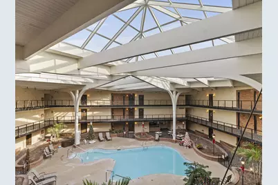 6100 W Stonehedge Dr #304, Greenfield, WI 53220 - Photo 1